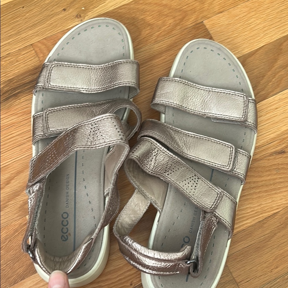 Ecco Shiny Silver Sandals